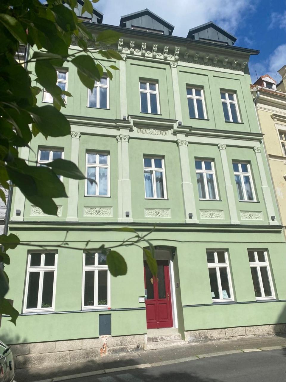 Four Rooms Carlsbad Authentic Karlovy Vary Exterior photo